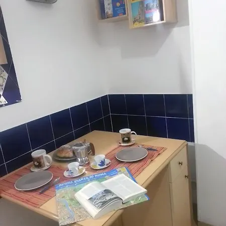 La Piazzetta Apartment *